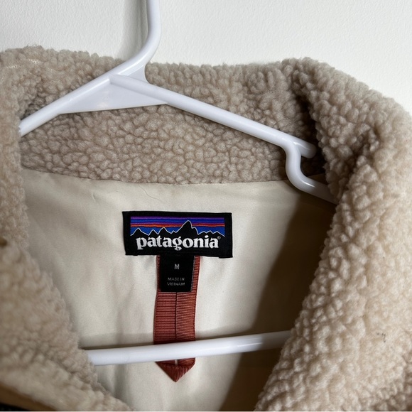 Patagonia - Women’s - Zip-up Fleece Jacket Sweater - Size Medium - Picture 5 of 16